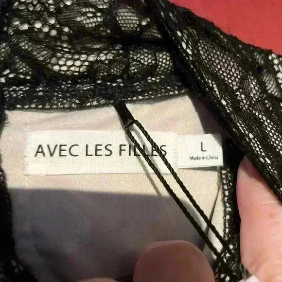 AVEC LES FILLES NEW nwt large L
Women's Ruched Lace Back-Cutout Dress - Picture 5 of 8